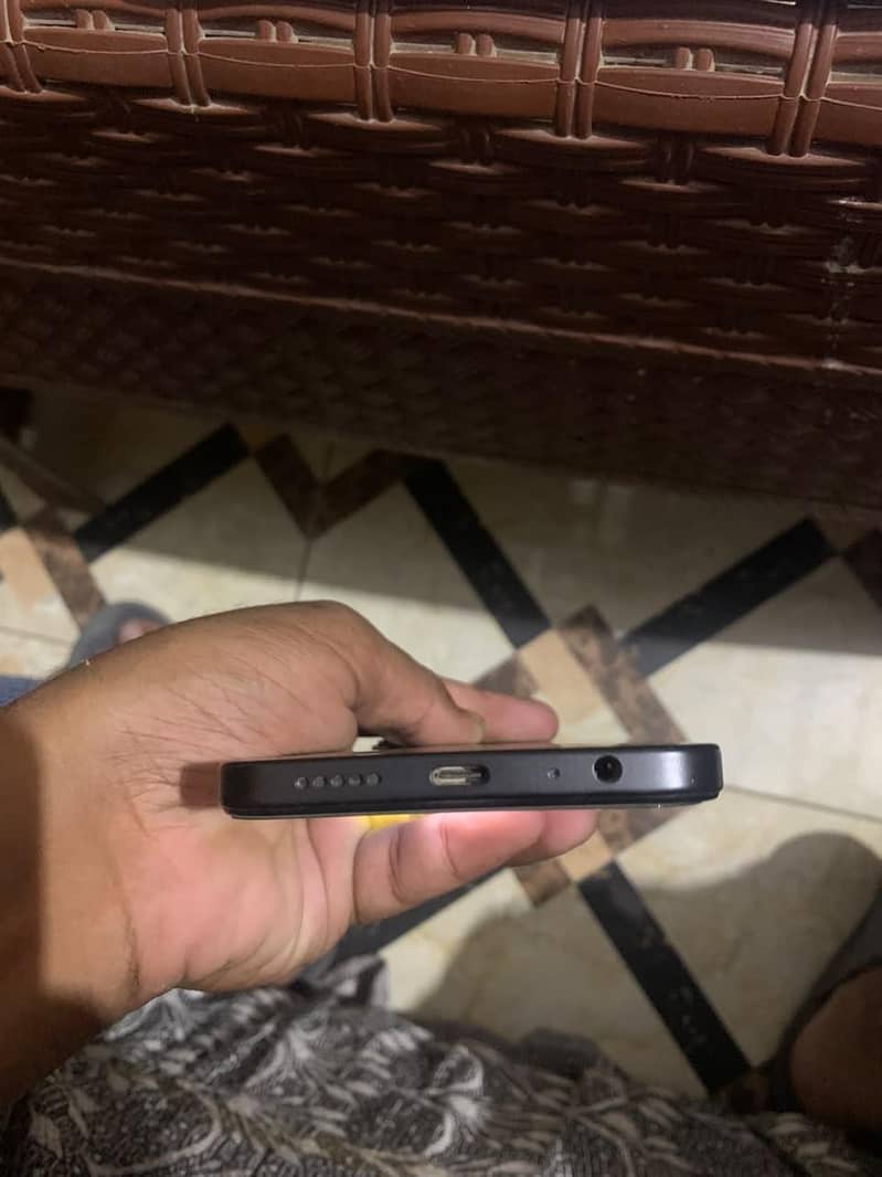 Redmi A7pro 4/64 6