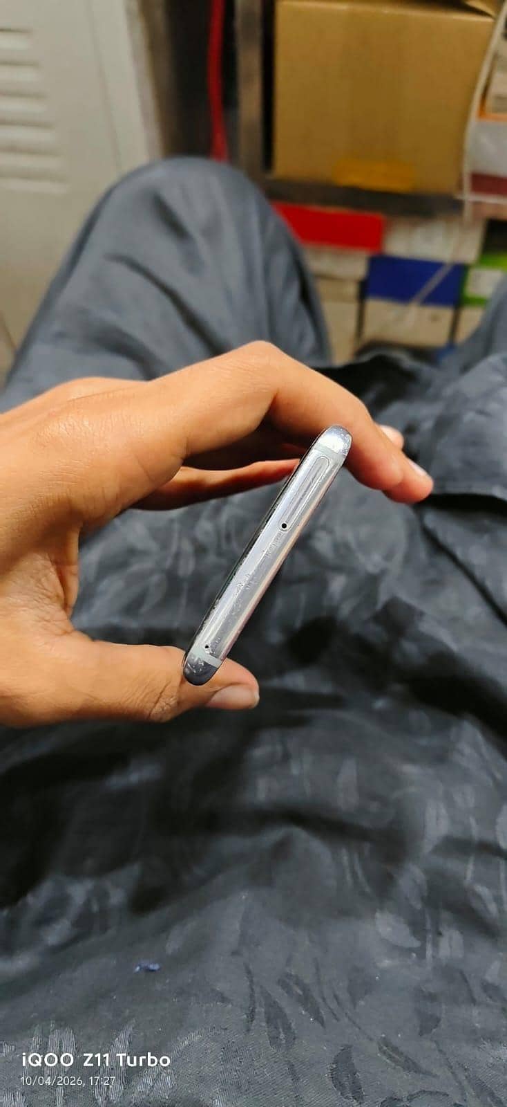 Samsung Mobile S8 5