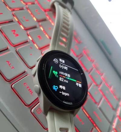 Garmin forrunner 165