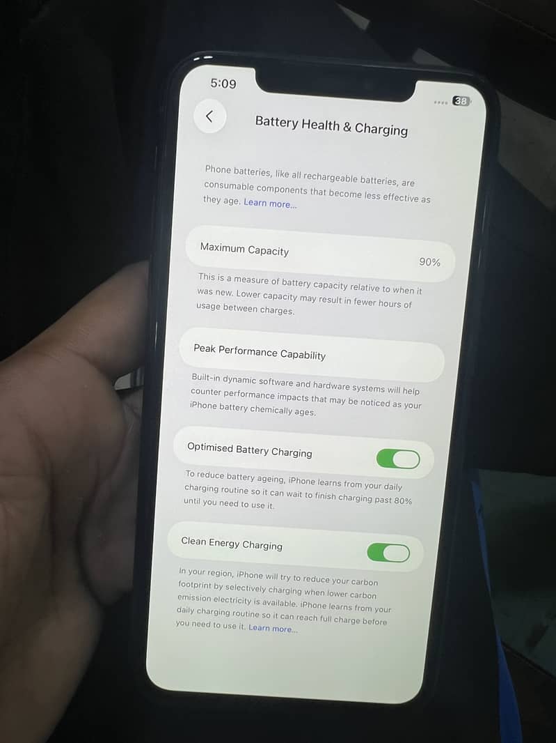 Apple iPhone 11 Pro Max 6
