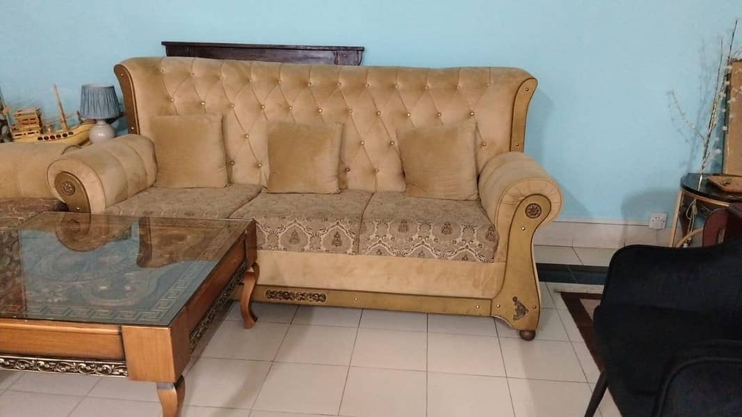 Sofa Set (6 Seaters) 3
