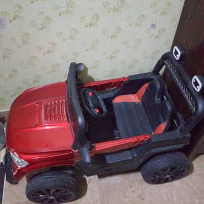 kids bettery  operated jeep 15 days used excellent condition
