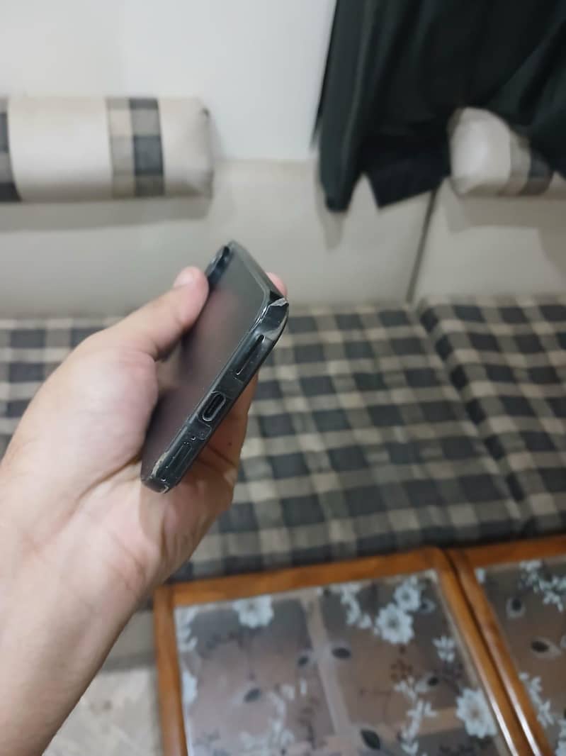 Google Pixel 9 Pro 6