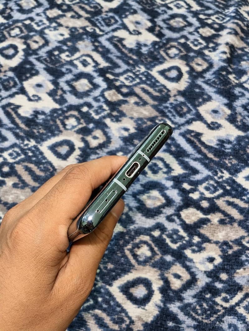 One Plus 9 Pro 4