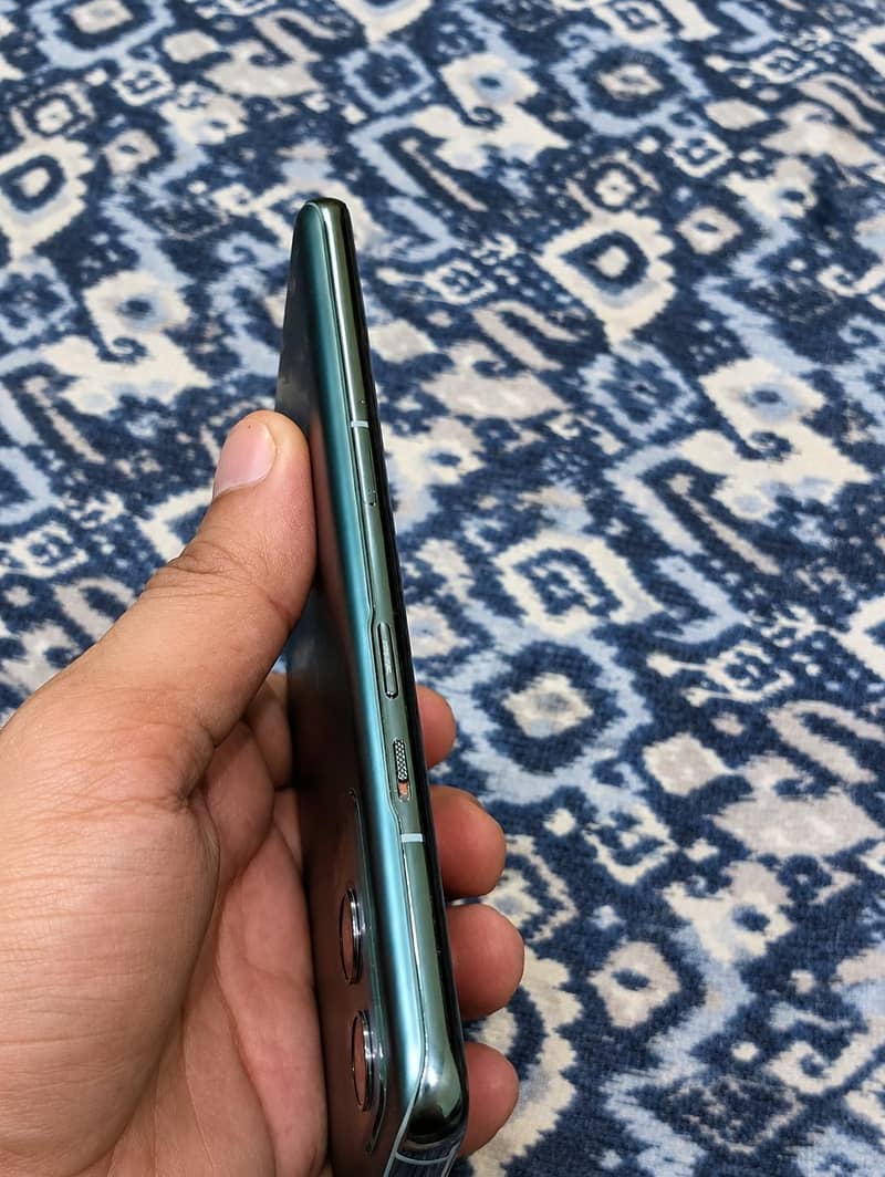 One Plus 9 Pro 5