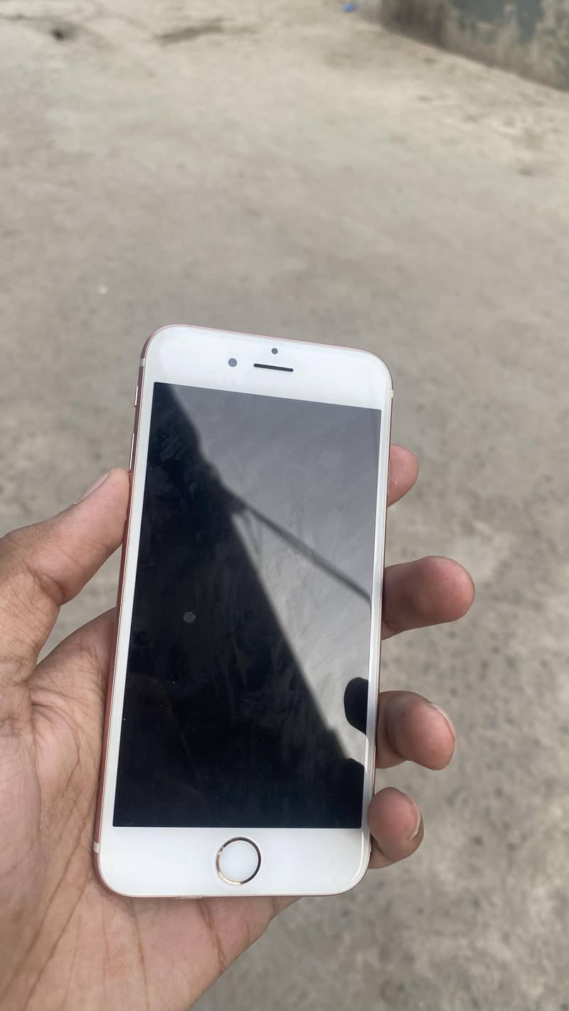 Apple iPhone 6S 2