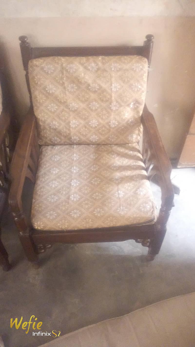 condition new hy 4
