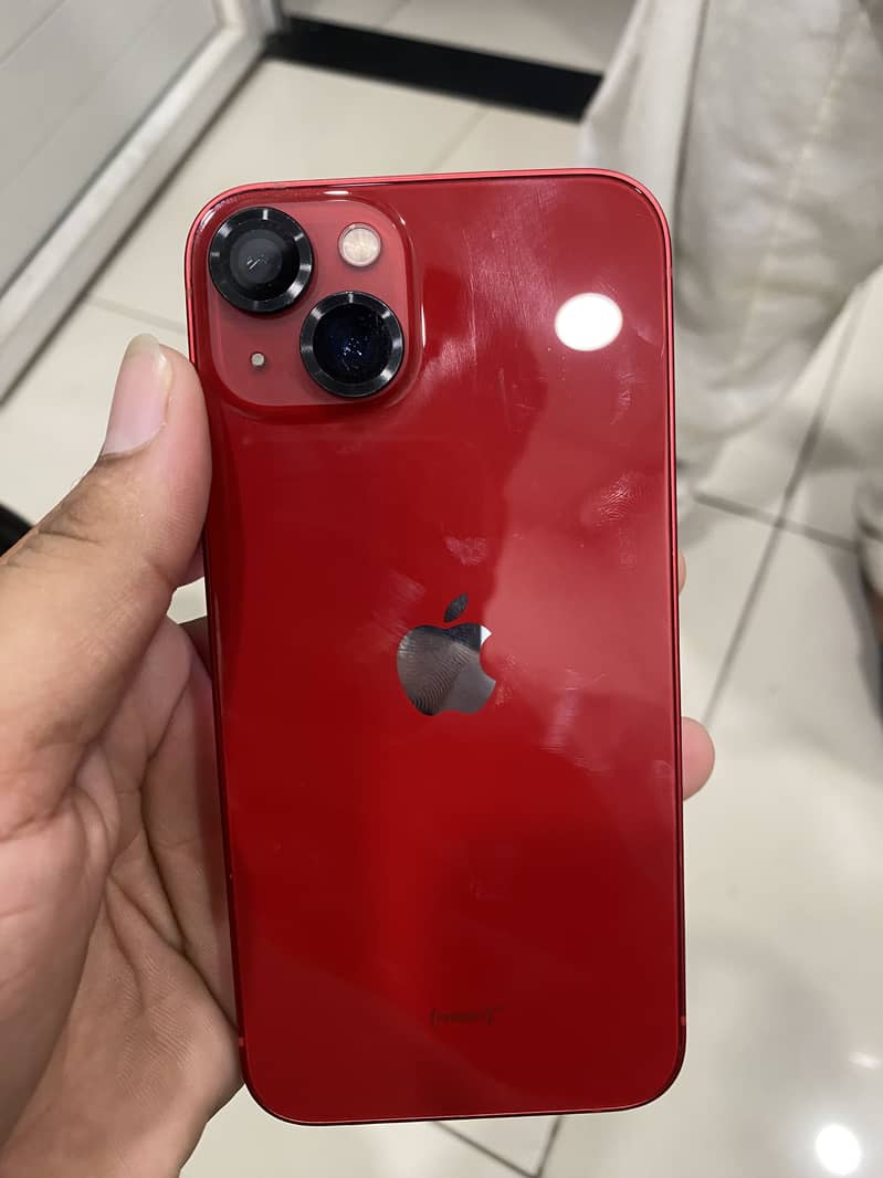 Apple iPhone 13 2