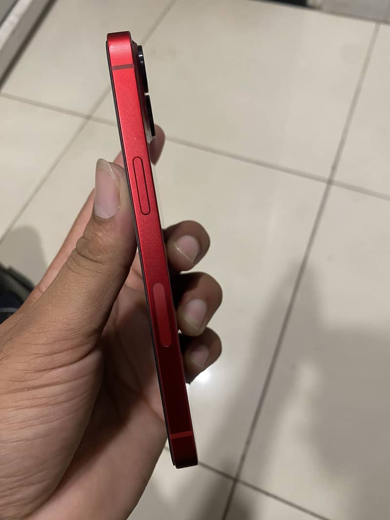 Apple iPhone 13 3