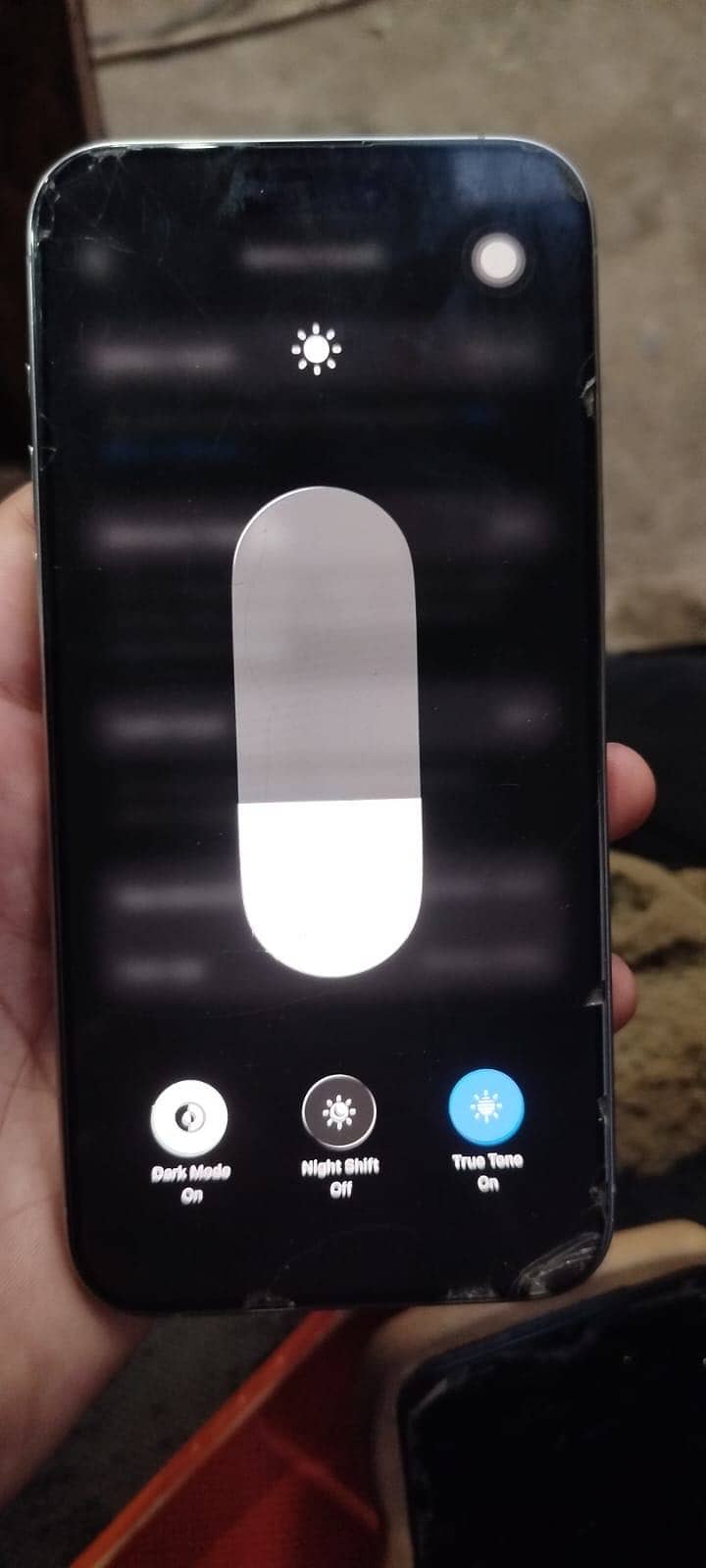 Apple iPhone 15 Pro Max 4