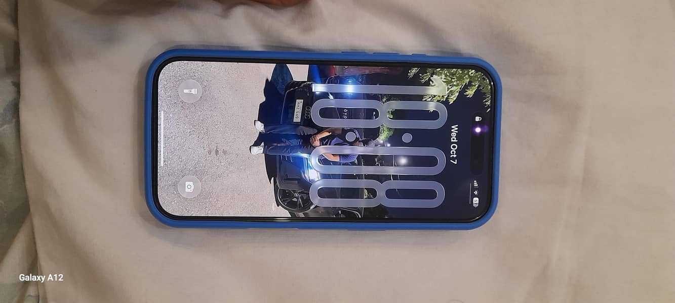Apple iPhone 16 1