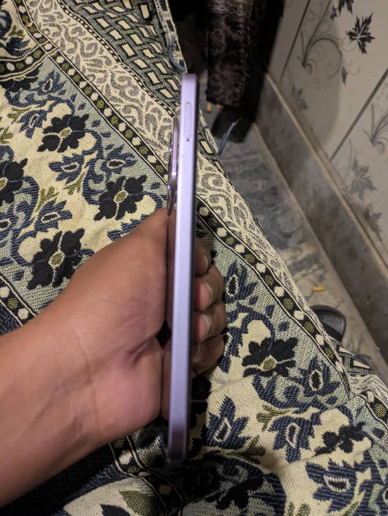 OPPO A5 i 1