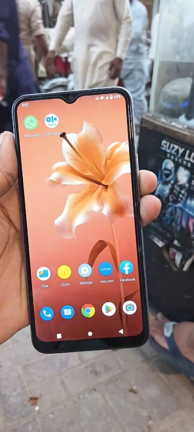 Vivo Y20 64 GB Mobail and Box