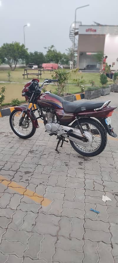 honda deluxe 125