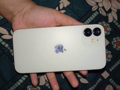Apple iPhone 12