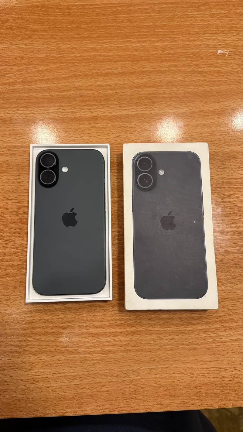 Apple iPhone 17 5