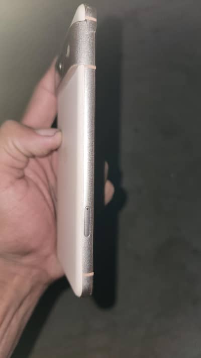 Google Pixel 8