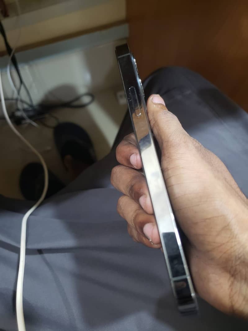 Apple iPhone 12 Pro 5