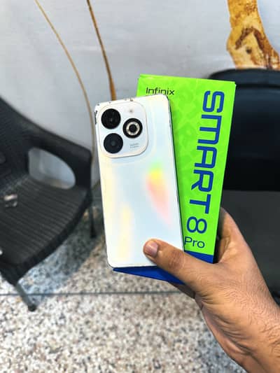 Infinix Smart 8 Pro 128gb complete box