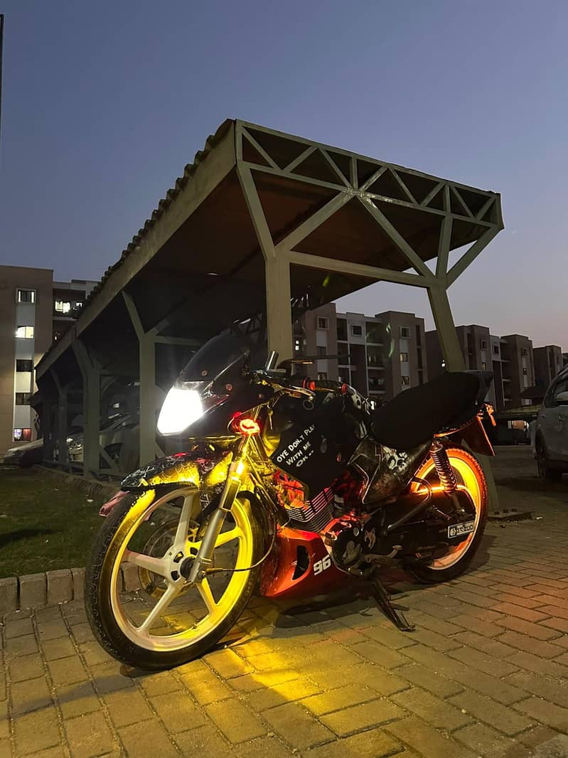 Ybr 125 modified 2