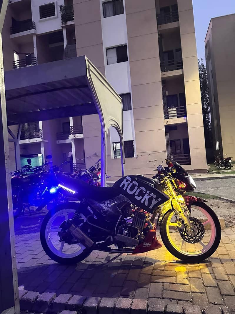 Ybr 125 modified 3