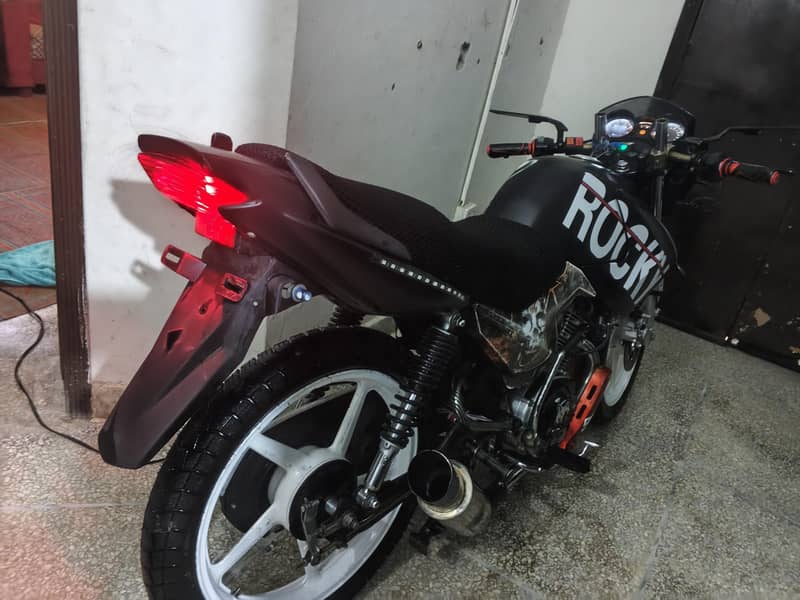 Ybr 125 modified 5