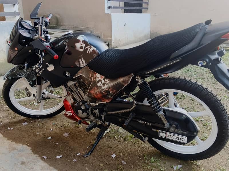 Ybr 125 modified 7