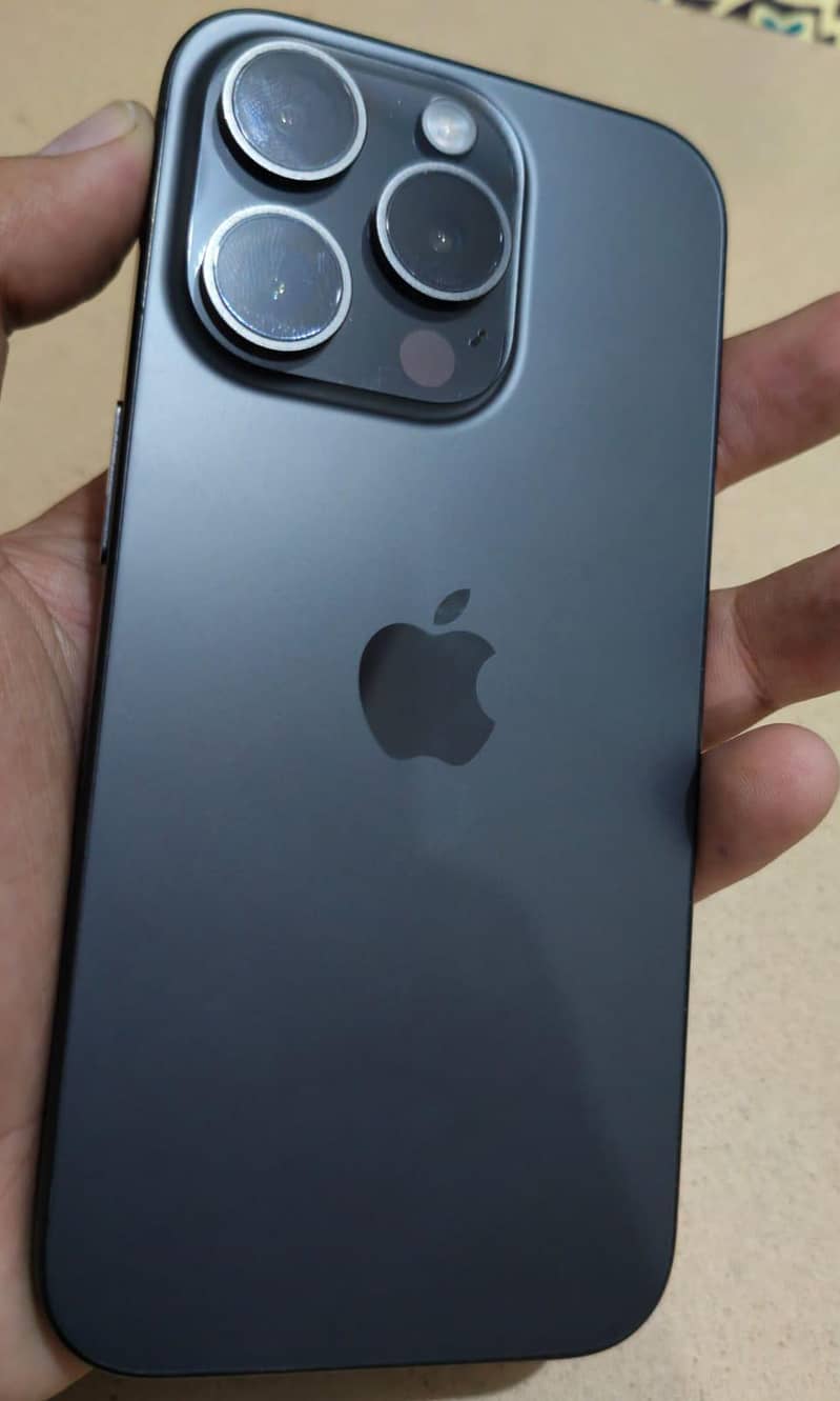 Apple iPhone 15 Pro 5