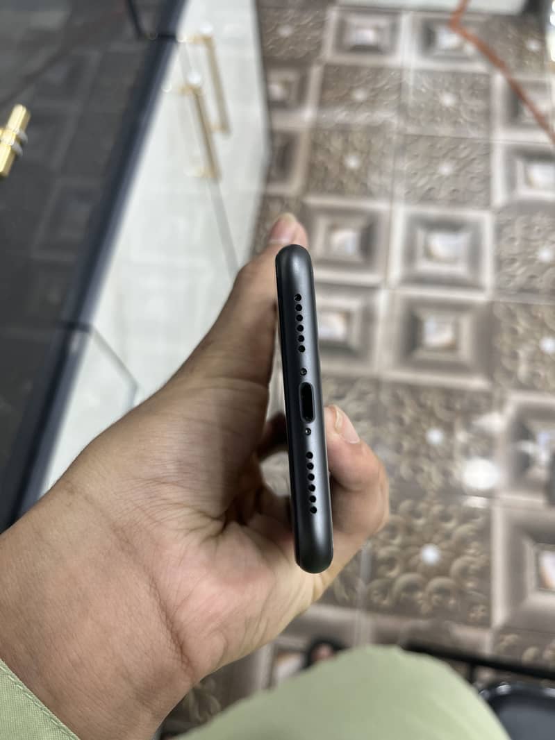 Iphone 11 2