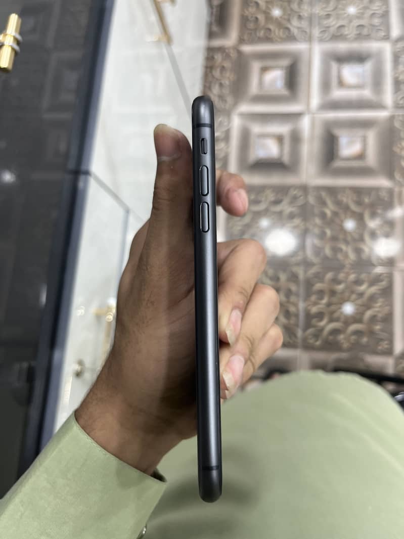 Iphone 11 3