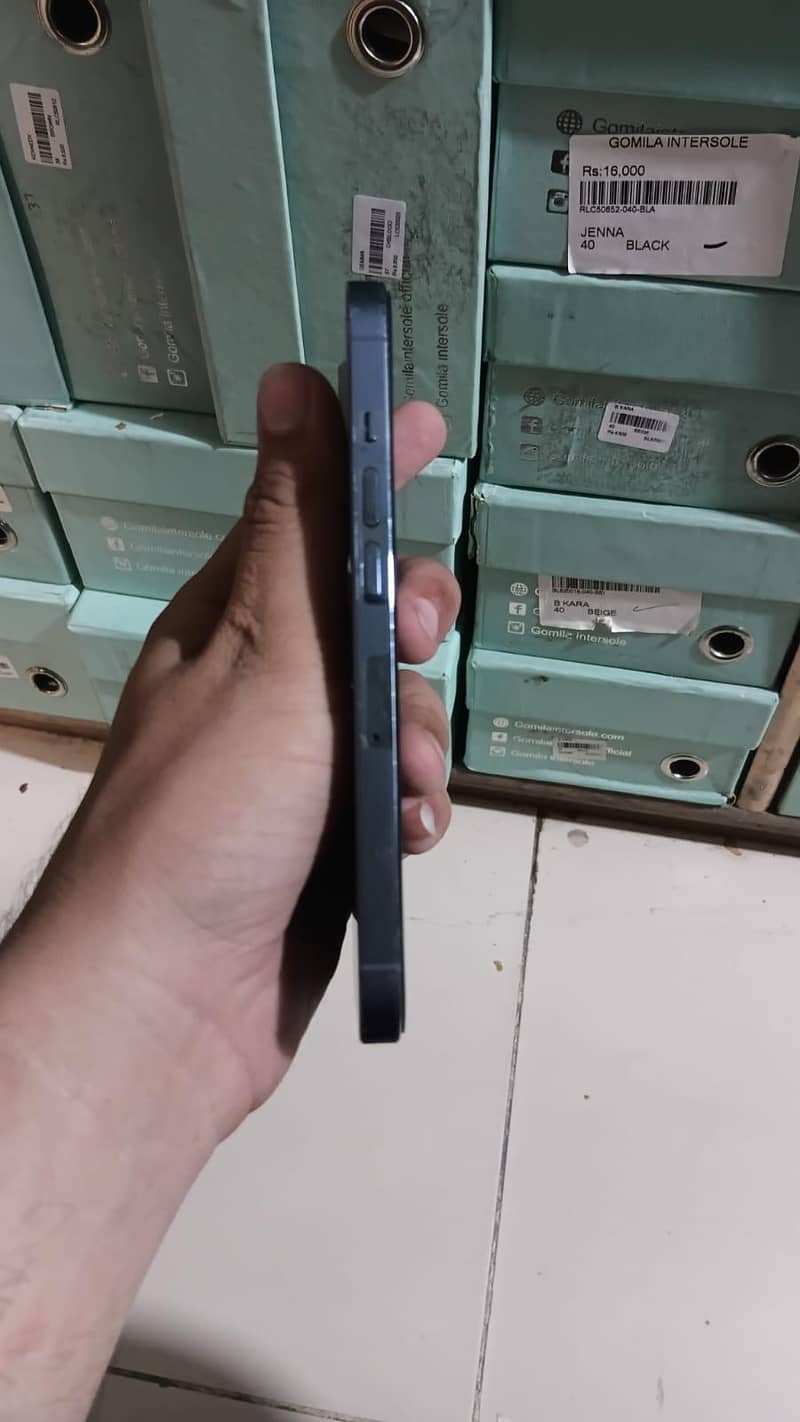 Apple iPhone 13 Pro 1