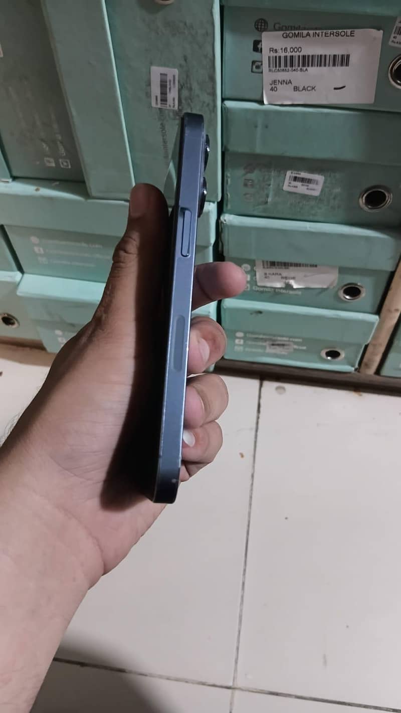 Apple iPhone 13 Pro 2