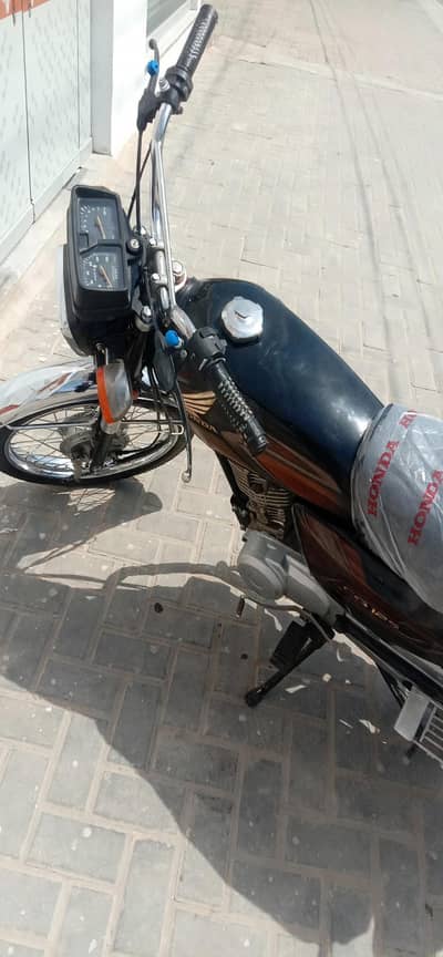 HONDA CG 125 2022