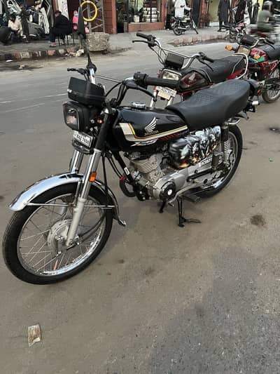 Honda 125 2025