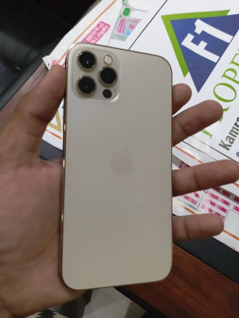 Apple iPhone 12 Pro 0