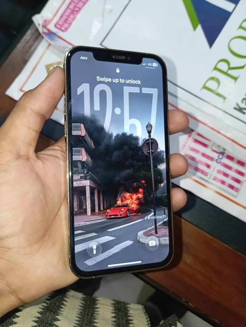 Apple iPhone 12 Pro 6