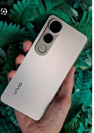 Vivo V50 5G (12GB/256GB) – Like New | Complete Box & Original Charger