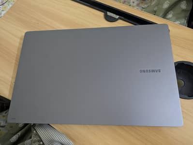 Samsung Galaxy Book 5