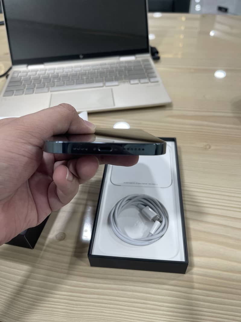 Apple iPhone 12 Pro Max 5
