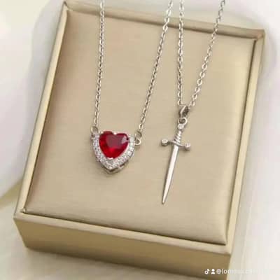 couple necklace