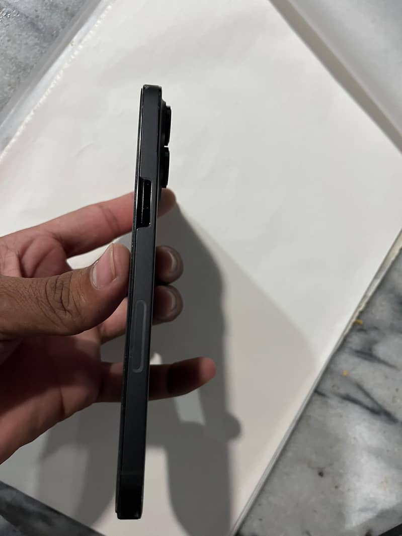 Apple iPhone 14 Pro Max 2
