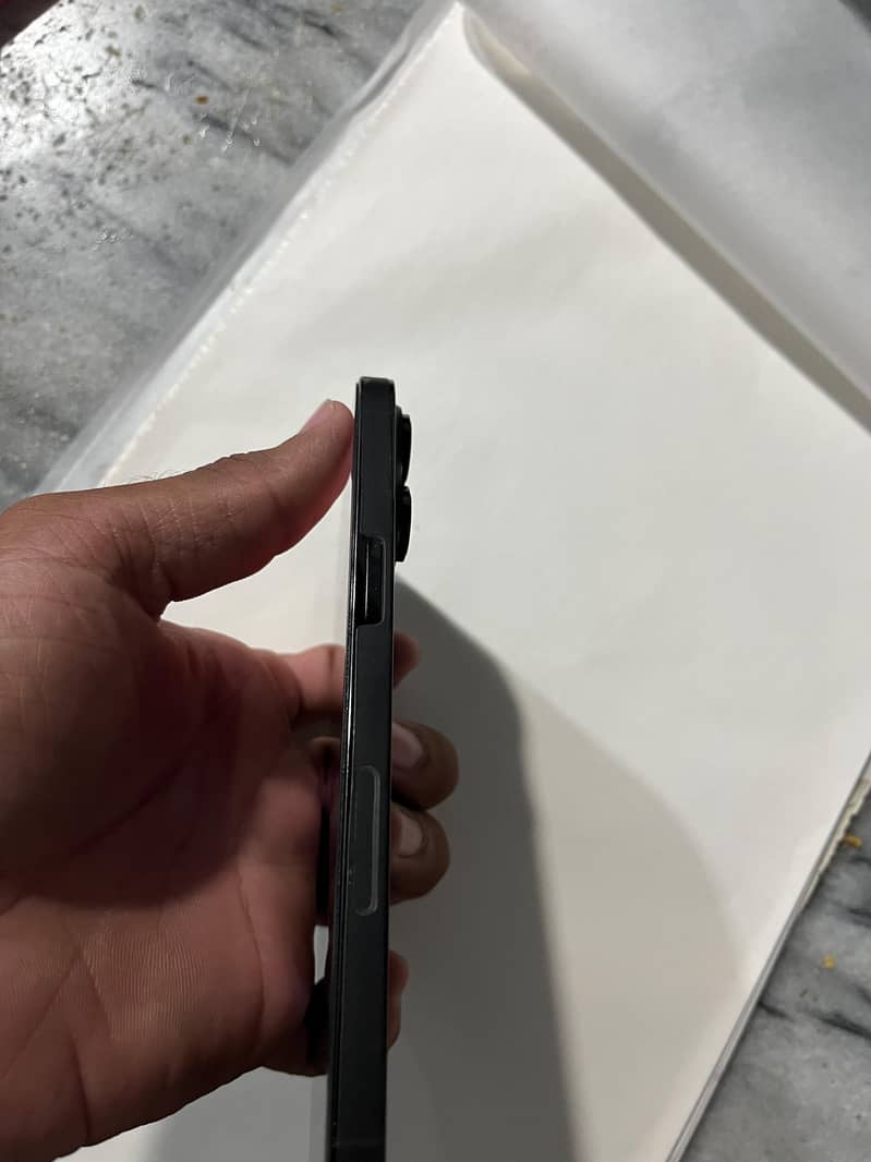 Apple iPhone 14 Pro Max 6