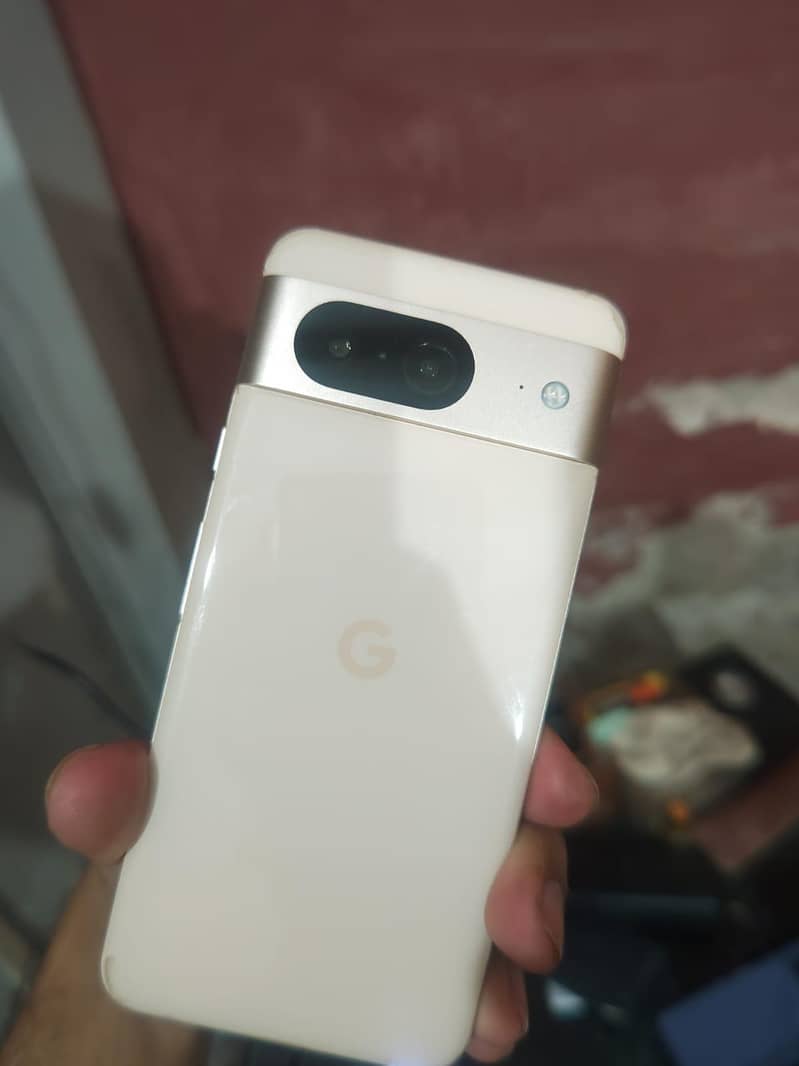 Google Pixel 8 1