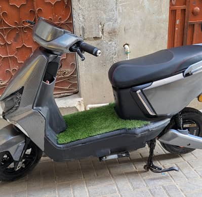 E-VEE Electric Bike for Sale — Stylish, Powerful & Economical!