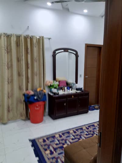 5 Marla Upper Portion Available For Rent