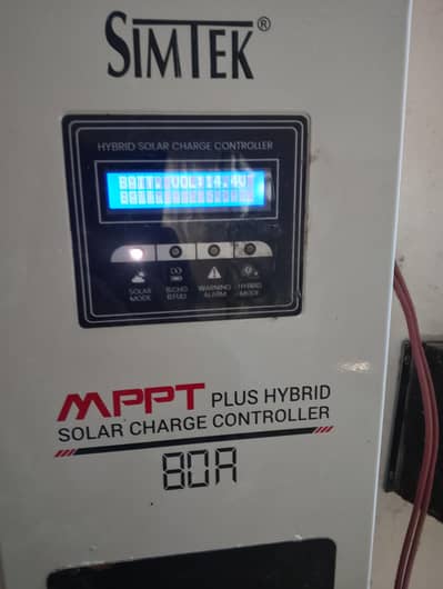 MPPT Solar Controller or battery or Ups