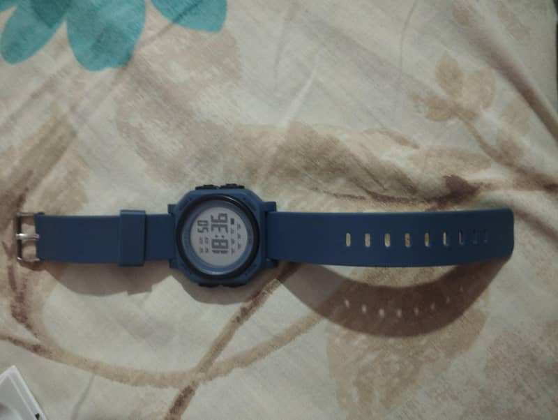 CURIO DIGITAL WATCH FOR SALE - Watches - 1120201258