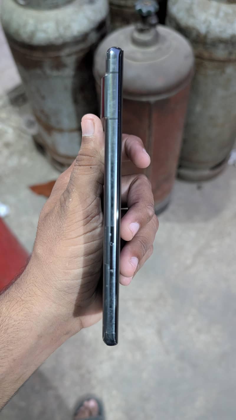 Google Pixel 7 Pro 4
