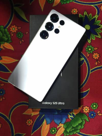 Samsung Mobile S25 Ultra