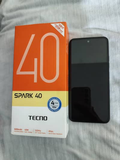 Tecno spark 40